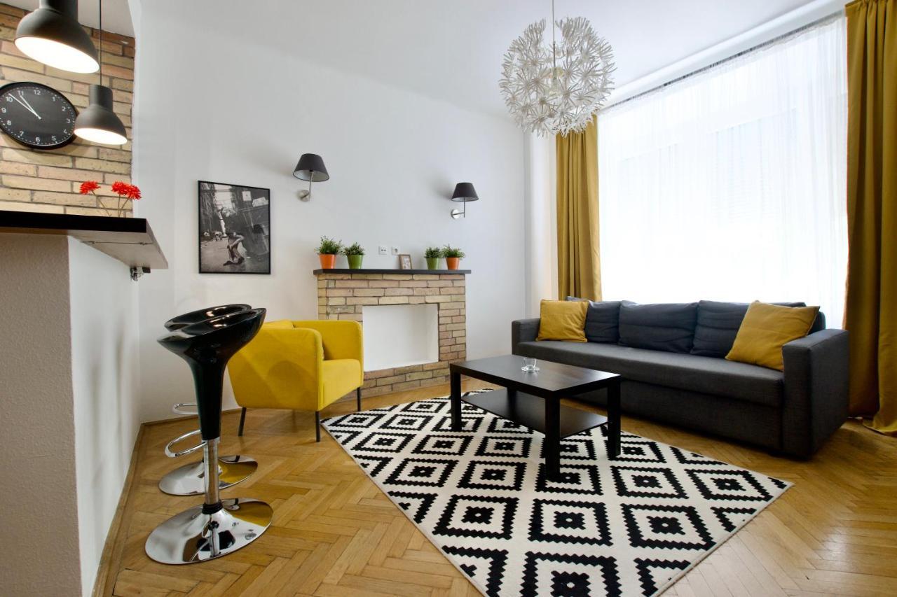 Standard Apartment By Hi5 - Center Of City Center บูดาเปสต์ ภายนอก รูปภาพ